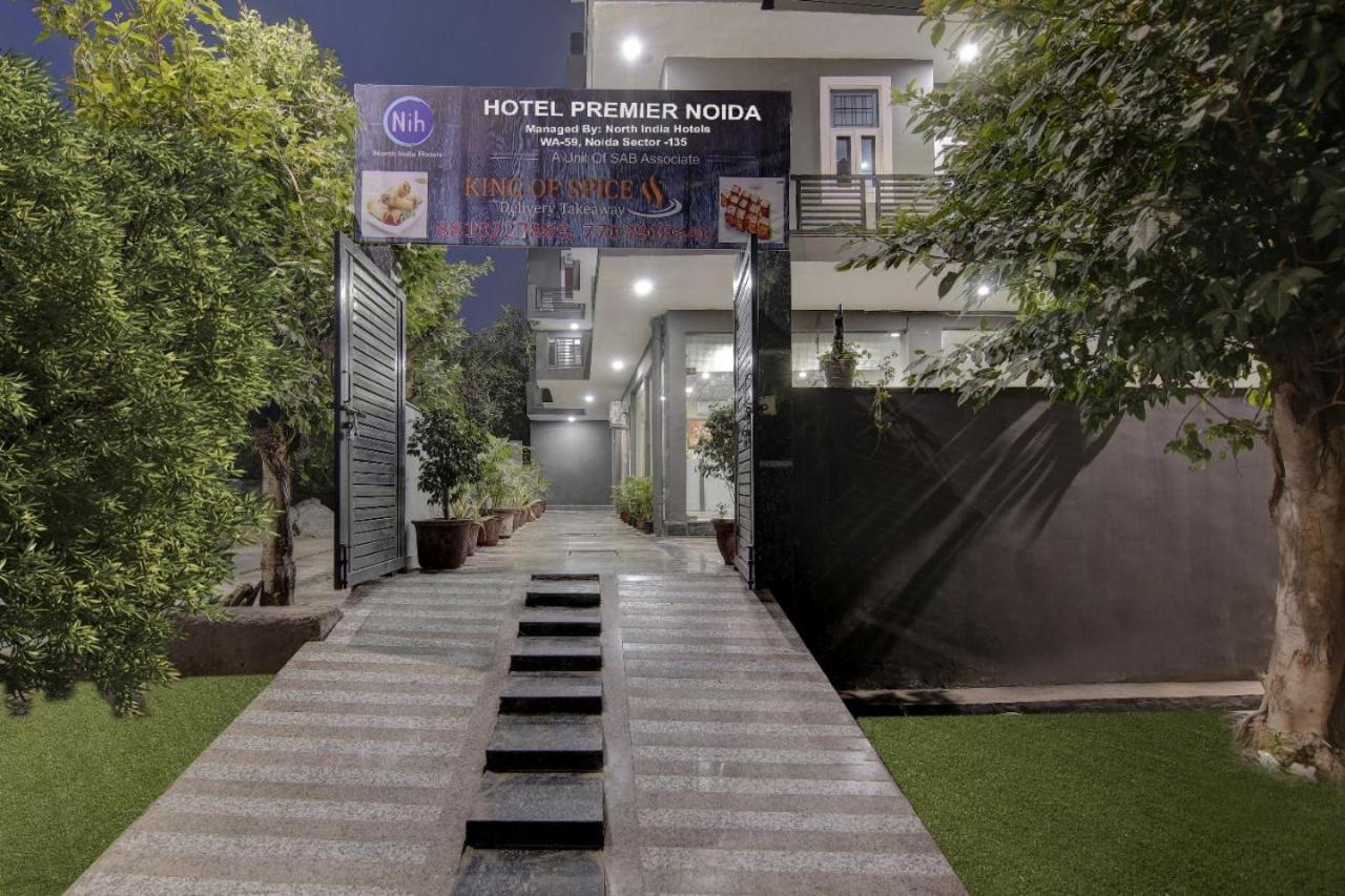 Hotel Premier Noida 135 מראה חיצוני תמונה